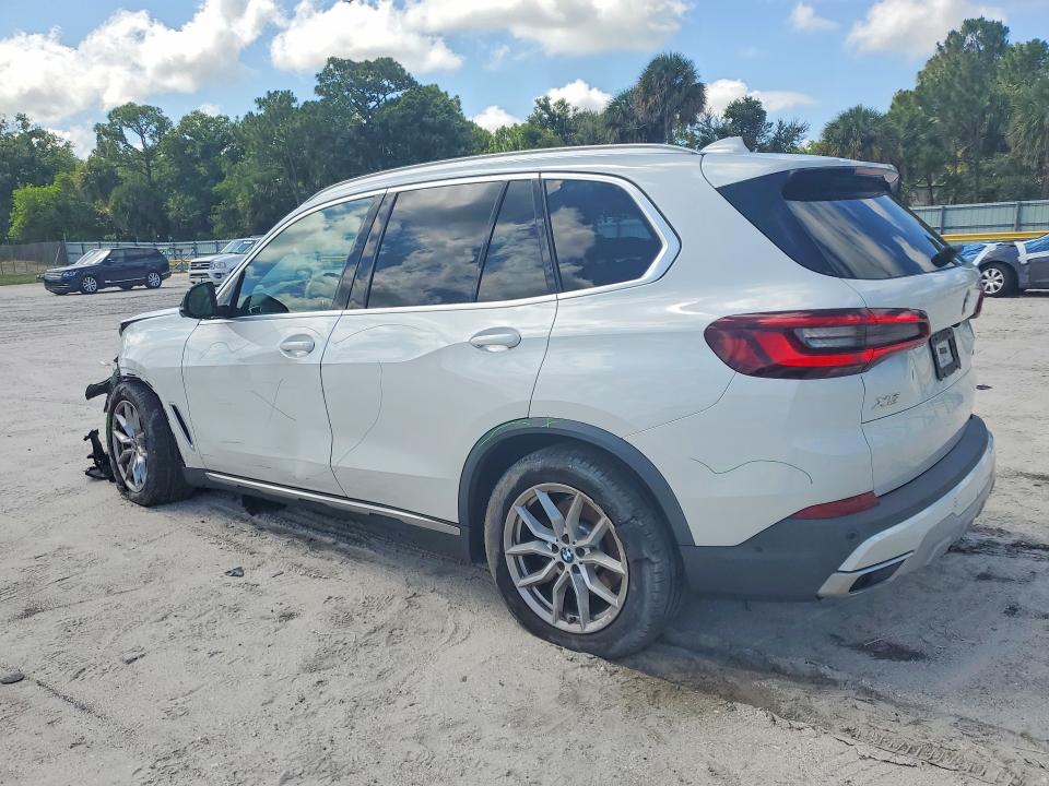 Продажа на аукционе авто 2021 Bmw X5, vin: 5UXCR6C06M9F73313, номер лота: 53617876
