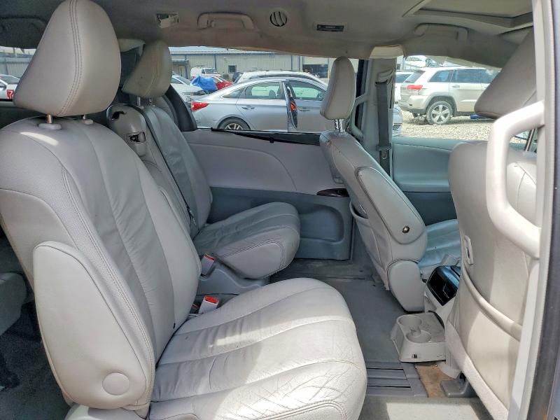 Продажа на аукционе авто 2012 Toyota Sienna, vin: 5TDYK3DC8CS217039, номер лота: 54756296