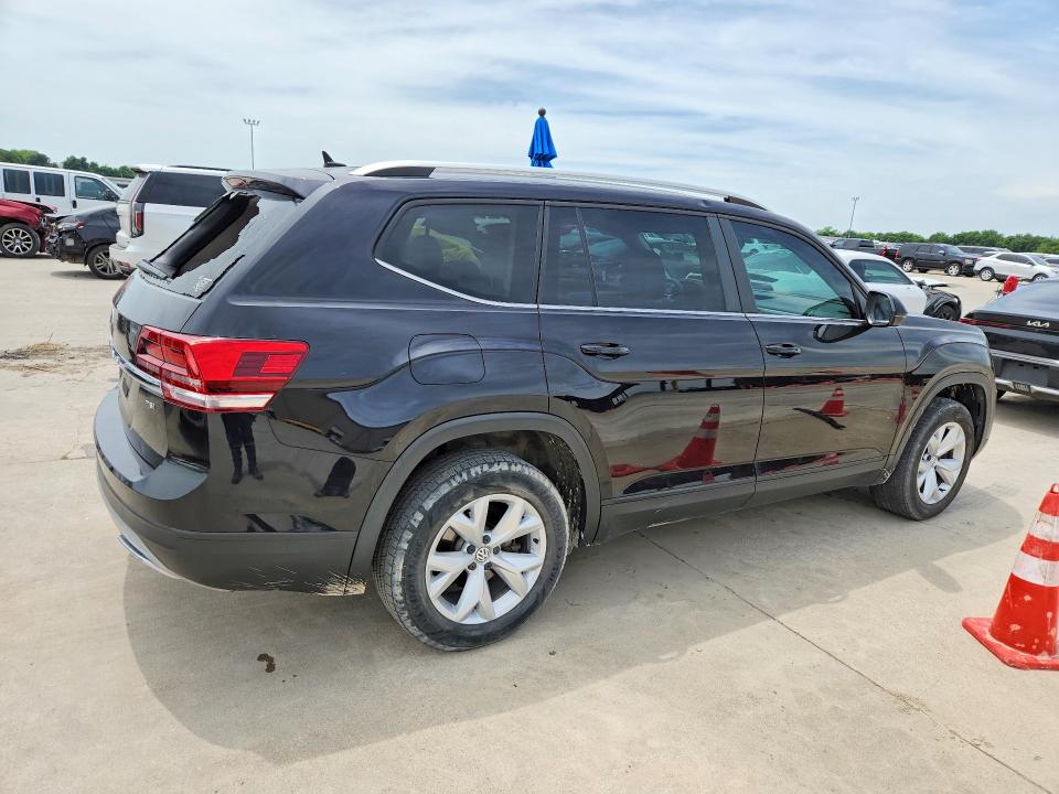2018 Volkswagen Atlas მანქანა იყიდება აუქციონზე, vin: 1V2DP2CA1JC598725, აუქციონის ნომერი: 52448456
