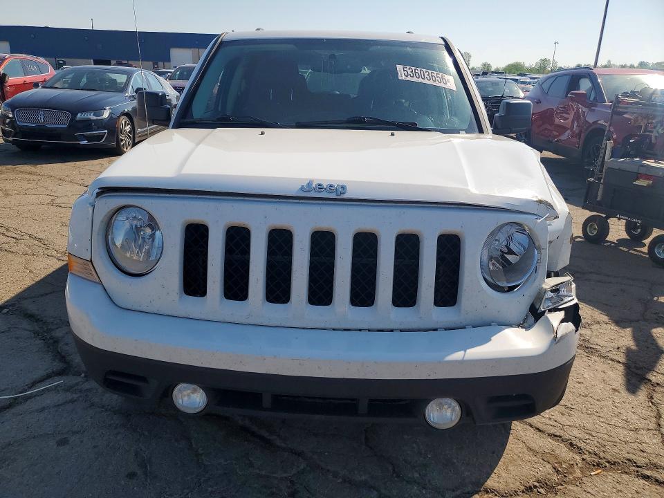 53603656 :رقم المزاد ، 1C4NJPFA4FD429638 vin ، 2015 Jeep Patriot مزاد بيع