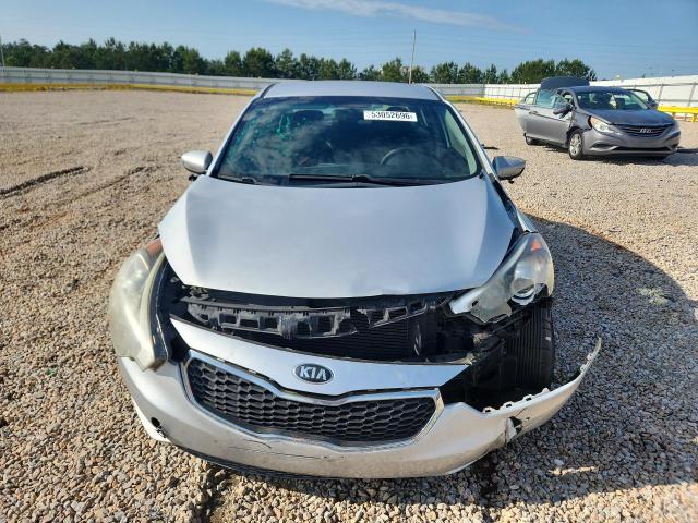 2016 Kia Forte მანქანა იყიდება აუქციონზე, vin: KNAFK4A68G5459155, აუქციონის ნომერი: 53052696