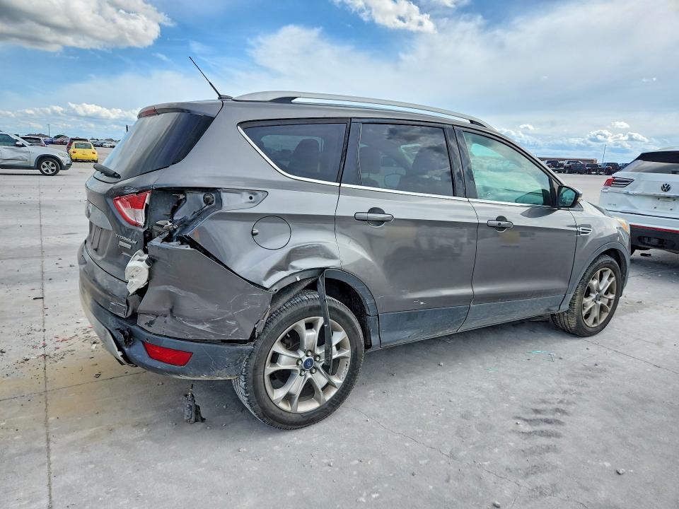 2014 Ford Escape მანქანა იყიდება აუქციონზე, vin: 1FMCU9J98EUE50400, აუქციონის ნომერი: 55234476