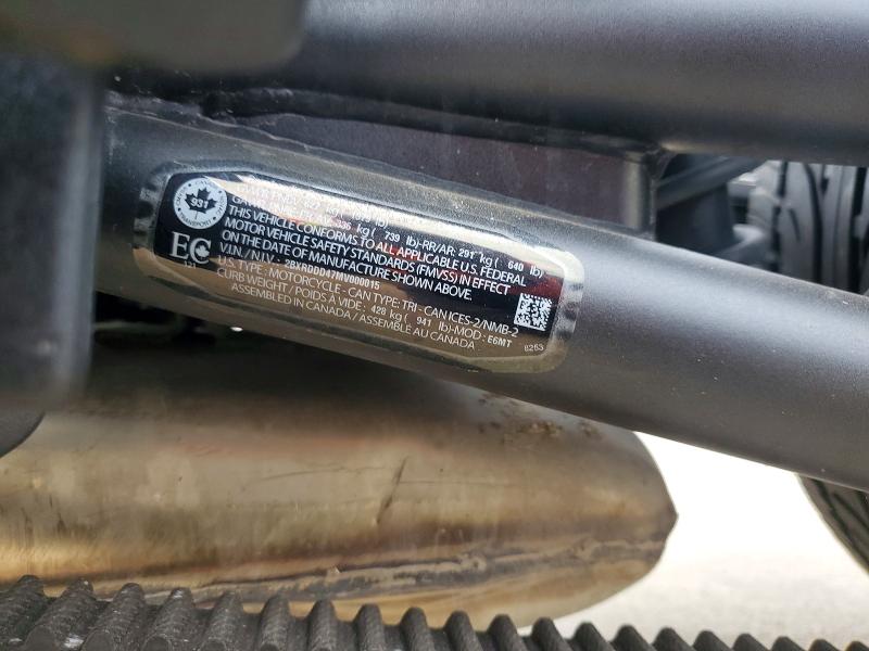 54402936 :رقم المزاد ، 2BXRDDD47MV000015 vin ، 2021 Can-am Spyder Roadster مزاد بيع
