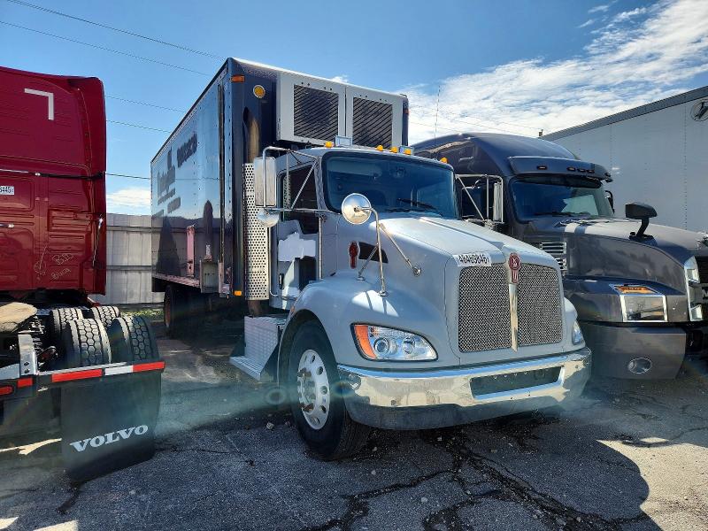 Продажа на аукционе авто 2009 Kenworth T330, vin: 2NKHHN7X19M938907, номер лота: 48469846