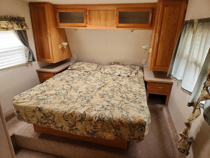 Продажа на аукционе авто 2004 Cross Roads Recreational Vehicle (rv), vin: 4V0FC282441003430, номер лота: 52573806