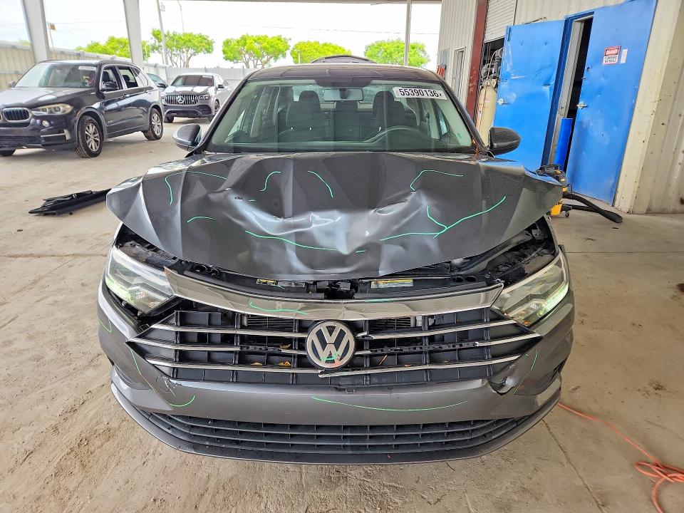 55390136 :رقم المزاد ، 3VWCB7BU3LM068128 vin ، 2020 Volkswagen Jetta مزاد بيع