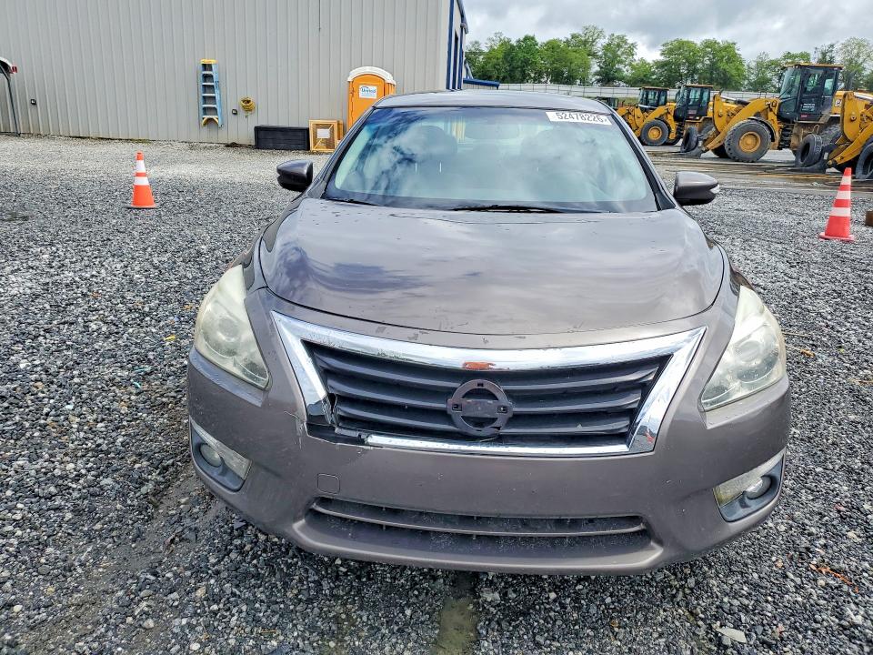 2013 Nissan Altima მანქანა იყიდება აუქციონზე, vin: 1N4AL3AP0DC163072, აუქციონის ნომერი: 52478226