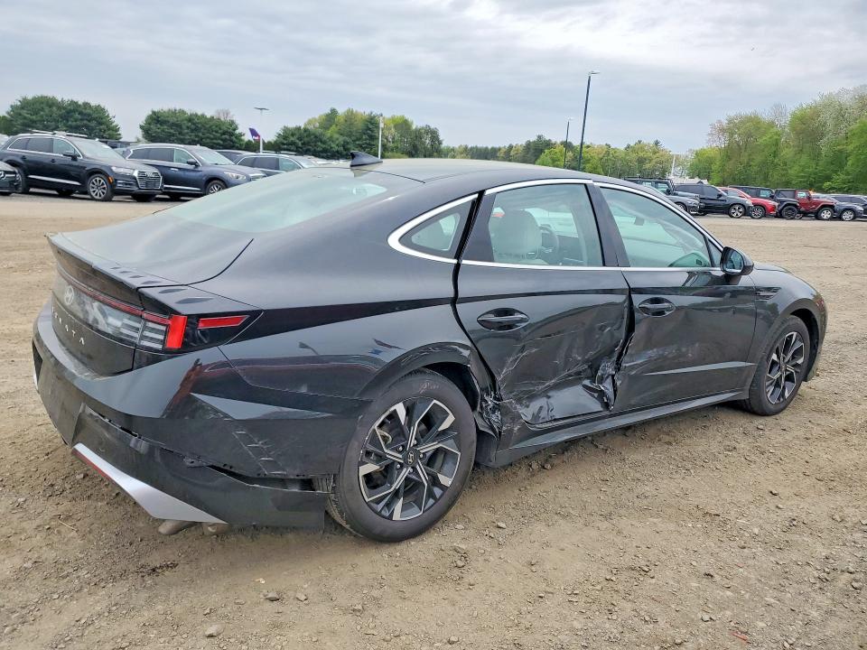 2025 Hyundai Sonata მანქანა იყიდება აუქციონზე, vin: KMHL64JA1SA505130, აუქციონის ნომერი: 52806626