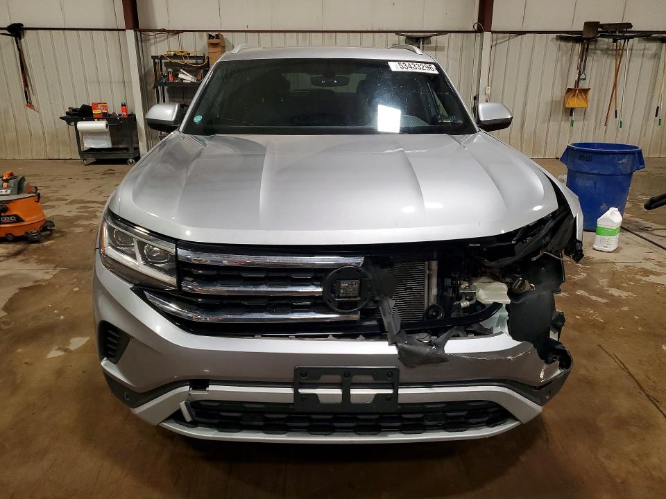 2021 Volkswagen Atlas Cross Sport მანქანა იყიდება აუქციონზე, vin: 1V2KE2CA8MC215252, აუქციონის ნომერი: 53433296