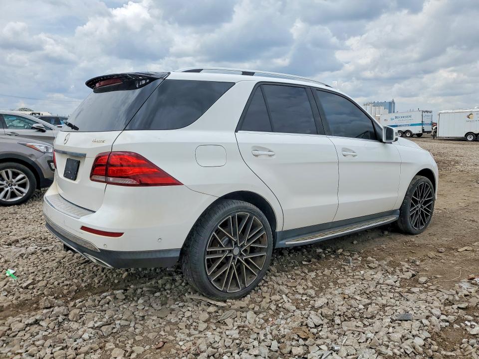 52998886 :رقم المزاد ، 4JGDA5HB1JB181080 vin ، 2018 Mercedes-benz Gle مزاد بيع