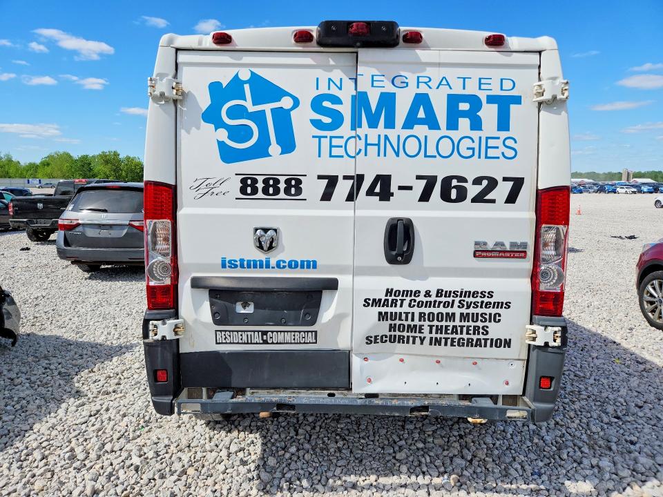 54471136 :رقم المزاد ، 3C6TRVNG5FE519803 vin ، 2015 Ram Promaster 1500 مزاد بيع