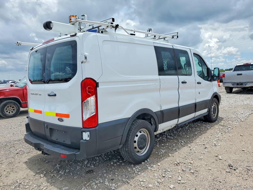 54853886 :رقم المزاد ، 1FTYE1ZM1KKA36464 vin ، 2019 Ford Transit مزاد بيع