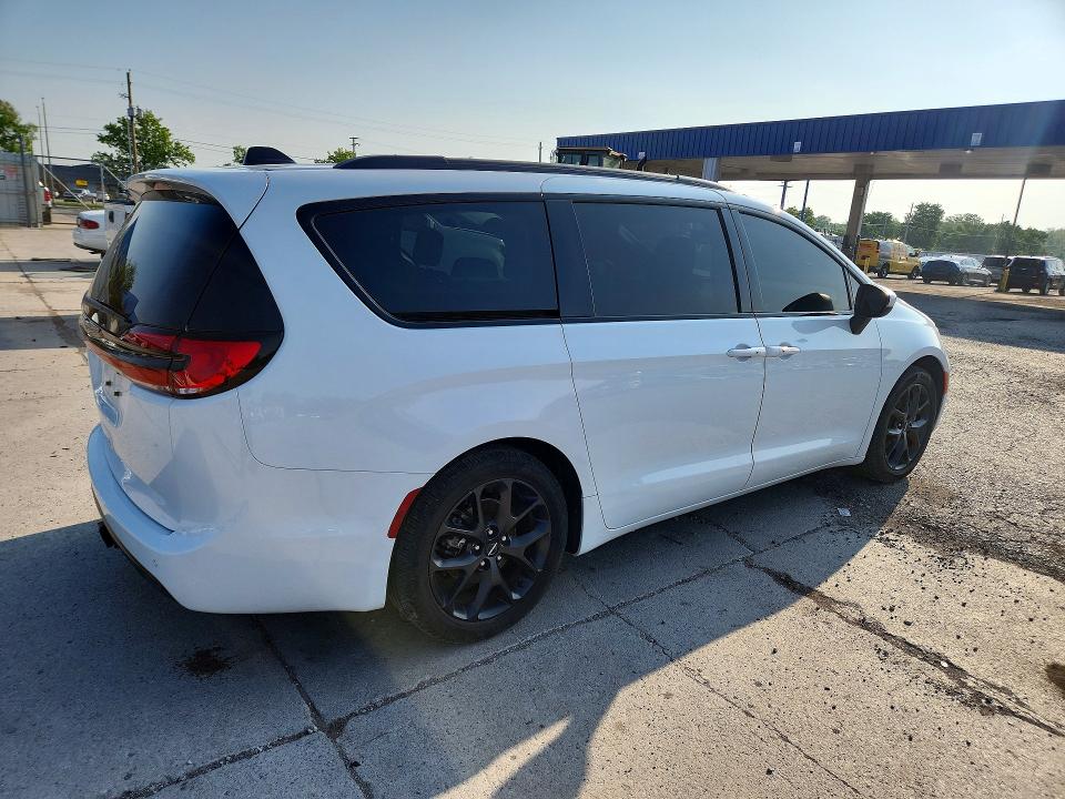 Продаж на аукціоні авто 2023 Chrysler Pacifica, vin: 2C4RC1BGXPR505770, номер лоту: 53840786