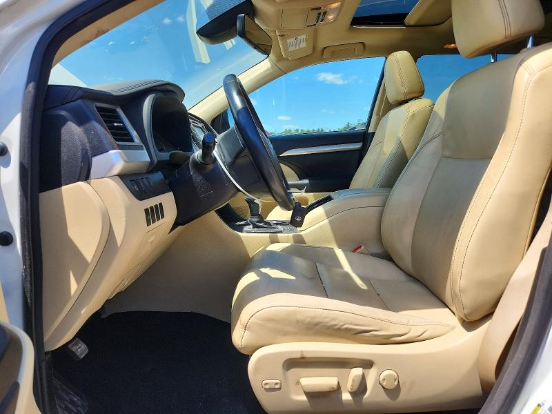 54560946 :رقم المزاد ، 5TDKZRFH5HS193139 vin ، 2017 Toyota Highlander مزاد بيع
