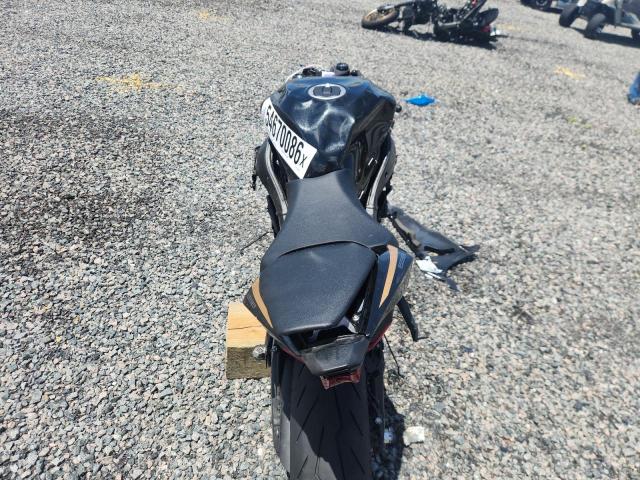 54670086 :رقم المزاد ، JKBZXJJ10TA042527 vin ، 2026 Kawasaki Zx636 مزاد بيع