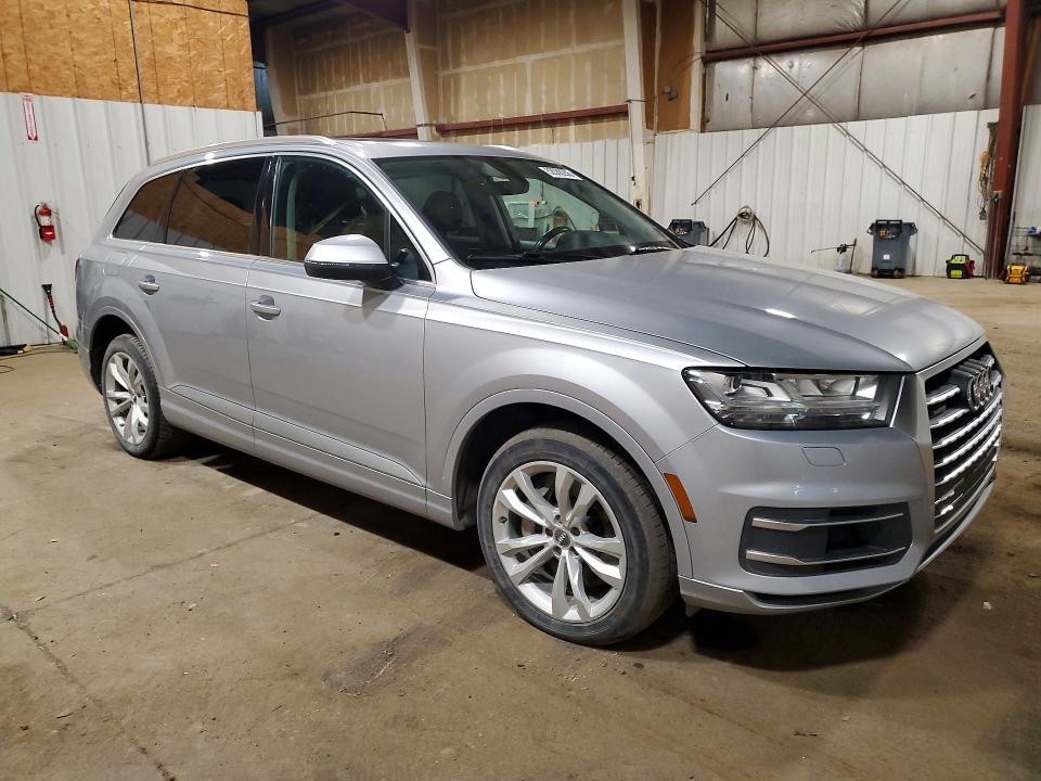 52088256 :رقم المزاد ، WA1LAAF75KD043775 vin ، 2019 Audi Q7 مزاد بيع