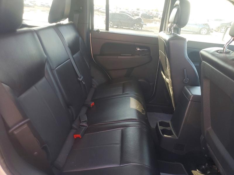 52563236 :رقم المزاد ، 1C4PJMAK5CW186543 vin ، 2012 Jeep Liberty مزاد بيع