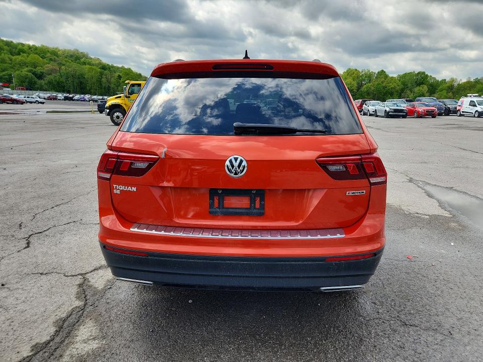 53373096 :رقم المزاد ، 3VV2B7AX6KM131569 vin ، 2019 Volkswagen Tiguan مزاد بيع