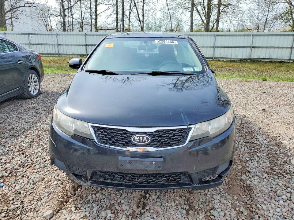 52204886 :رقم المزاد ، KNAFU4A23D5705077 vin ، 2013 Kia Forte مزاد بيع