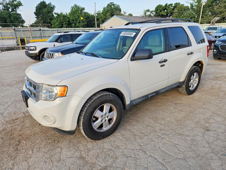 53650056 :رقم المزاد ، 1FMCU0D78CKC18135 vin ، 2012 Ford Escape مزاد بيع
