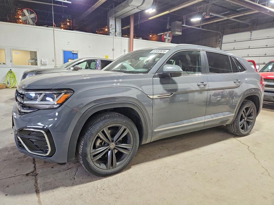 52492626 :رقم المزاد ، 1V2RE2CA8MC233037 vin ، 2021 Volkswagen Atlas Cross Sport مزاد بيع