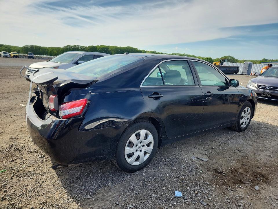 54949736 :رقم المزاد ، 4T1BF3EK3BU140800 vin ، 2011 Toyota Camry مزاد بيع