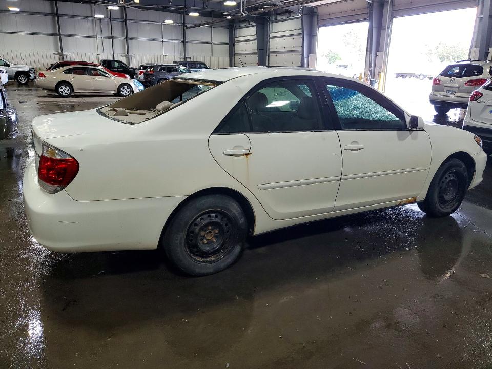 54413966 :رقم المزاد ، 4T1BE32K35U574663 vin ، 2005 Toyota Camry مزاد بيع