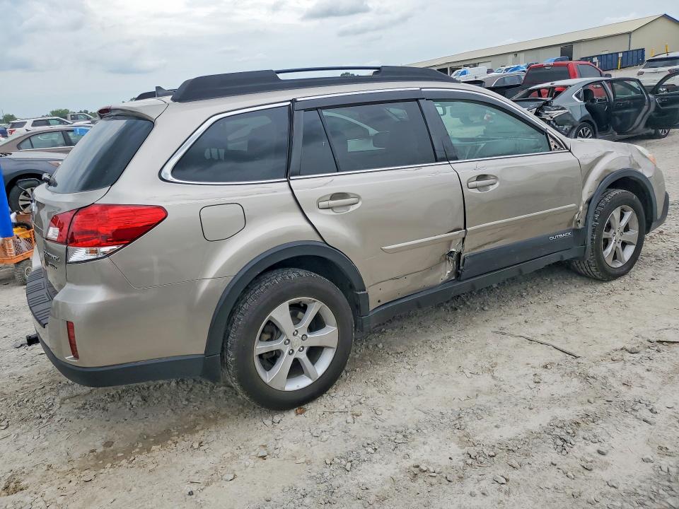 55451846 :رقم المزاد ، 4S4BRDNC0E2314974 vin ، 2014 Subaru Outback مزاد بيع