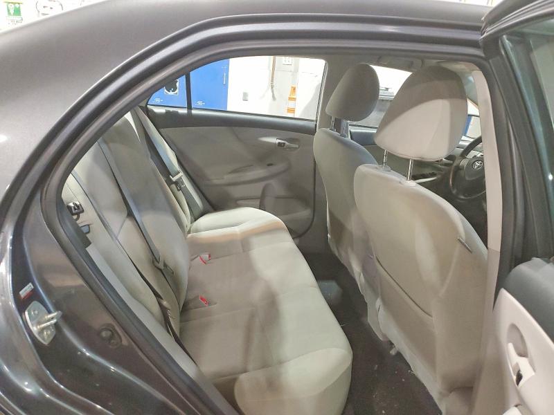 52523116 :رقم المزاد ، 2T1BU4EEXCC822176 vin ، 2012 Toyota Corolla مزاد بيع
