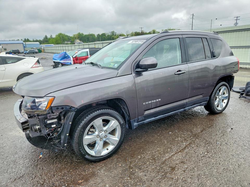 52487316 :رقم المزاد ، 1C4NJDEB6FD202847 vin ، 2015 Jeep Compass مزاد بيع