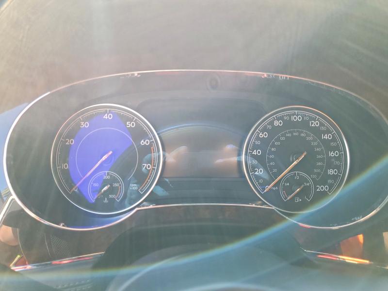 Продаж на аукціоні авто 2018 Bentley Bentayga, vin: SJAAC4ZV0JC019215, номер лоту: 54397316