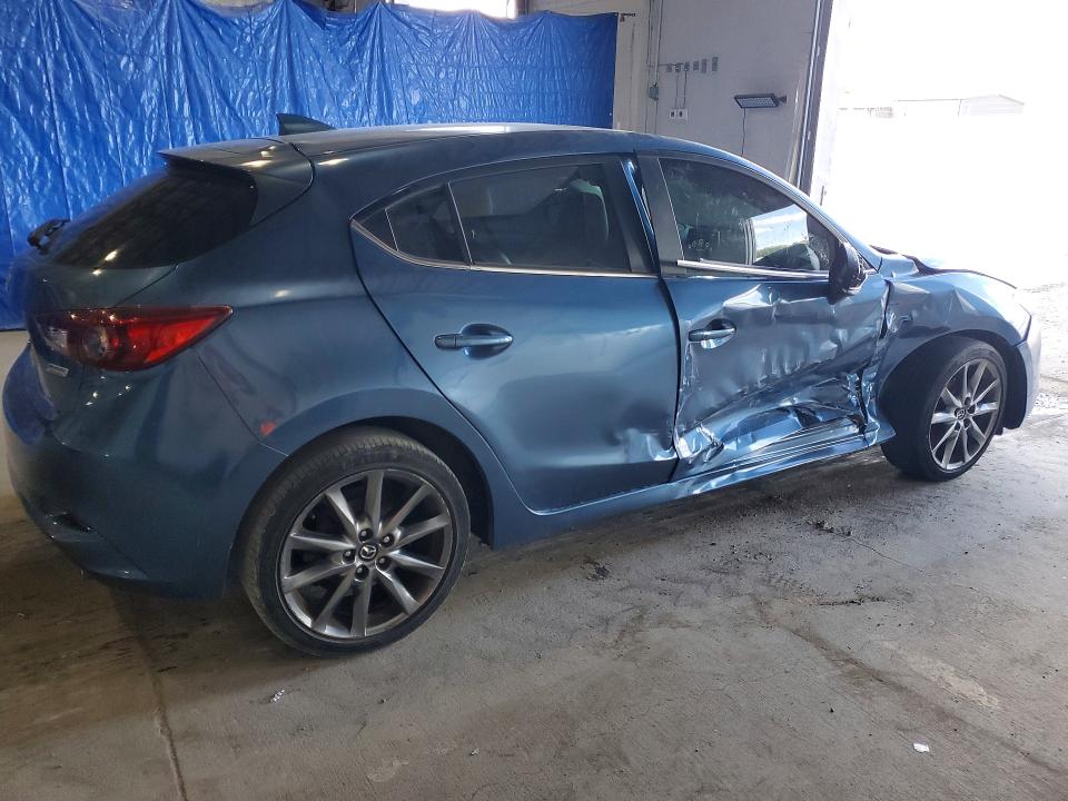 Продаж на аукціоні авто 2018 Mazda 3, vin: 3MZBN1L39JM235921, номер лоту: 52895126