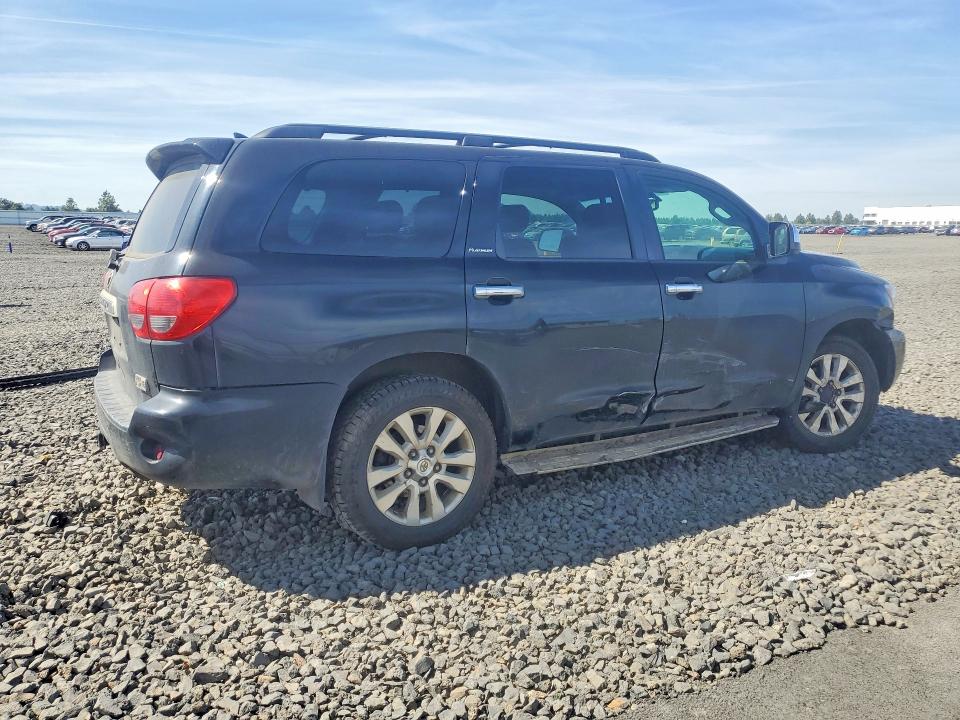 52614546 :رقم المزاد ، 5TDDY5G11HS153288 vin ، 2017 Toyota Sequoia مزاد بيع