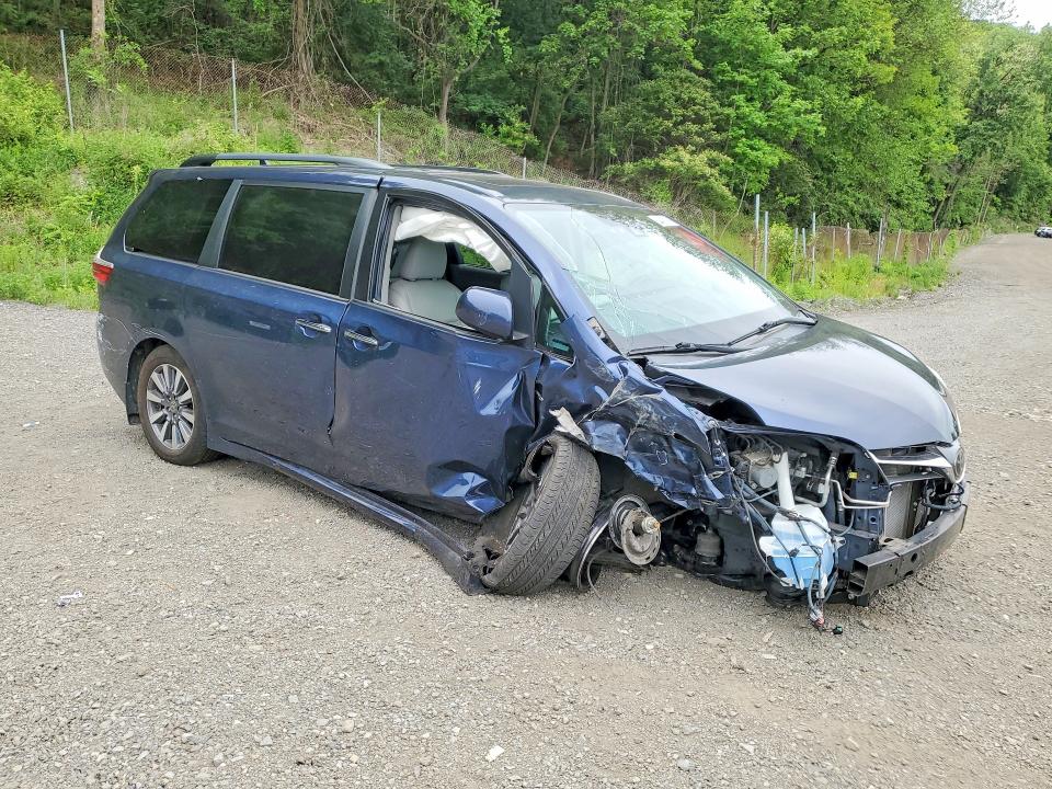 Продажа на аукционе авто 2020 Toyota Sienna, vin: 5TDDZ3DC6LS242788, номер лота: 54430736