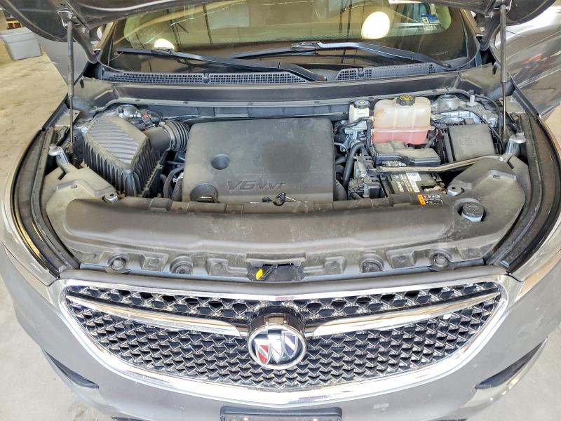 53617766 :رقم المزاد ، 5GAEVCKW5JJ168241 vin ، 2018 Buick Enclave مزاد بيع