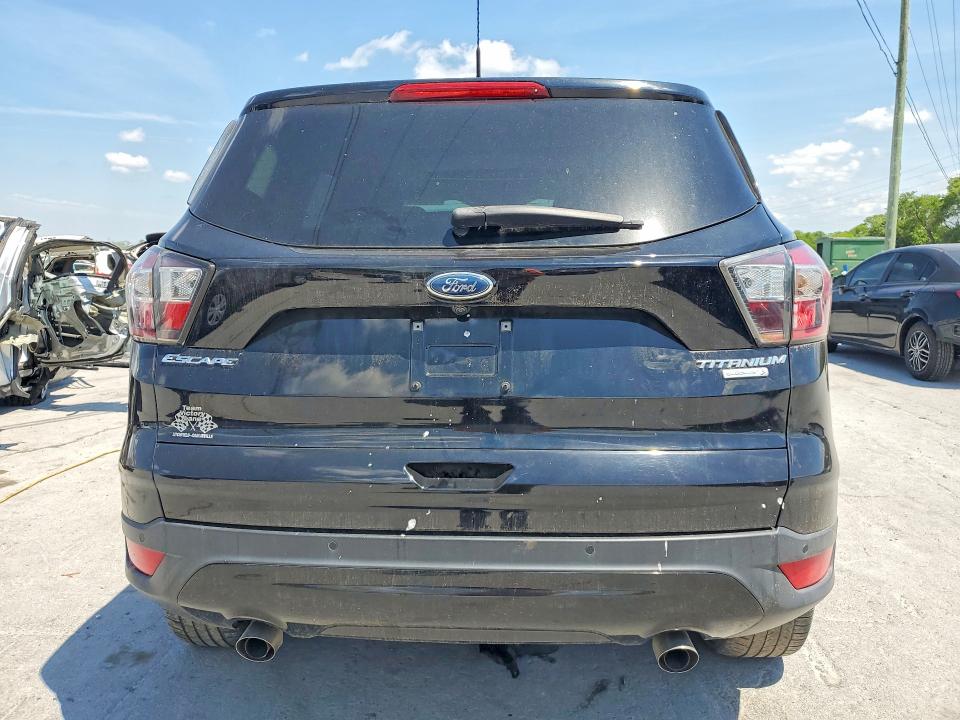 Продажа на аукционе авто 2017 Ford Escape, vin: 1FMCU0JD3HUA80896, номер лота: 53905796