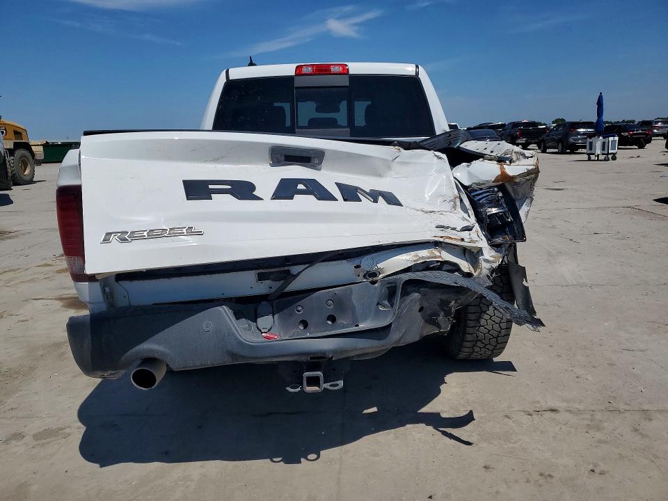 Продаж на аукціоні авто 2018 Ram 1500, vin: 1C6RR7YT4JS101981, номер лоту: 53320026