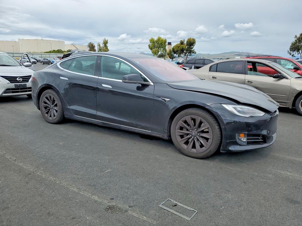 Продаж на аукціоні авто 2017 Tesla Model S, vin: 5YJSA1E27HF223350, номер лоту: 52494496