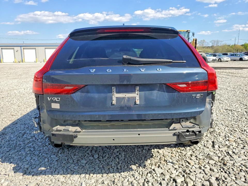 Aukcja sprzedaży 2018 Volvo V90 Cross Country, vin: YV4102NK7J1028168, numer aukcji: 51982276