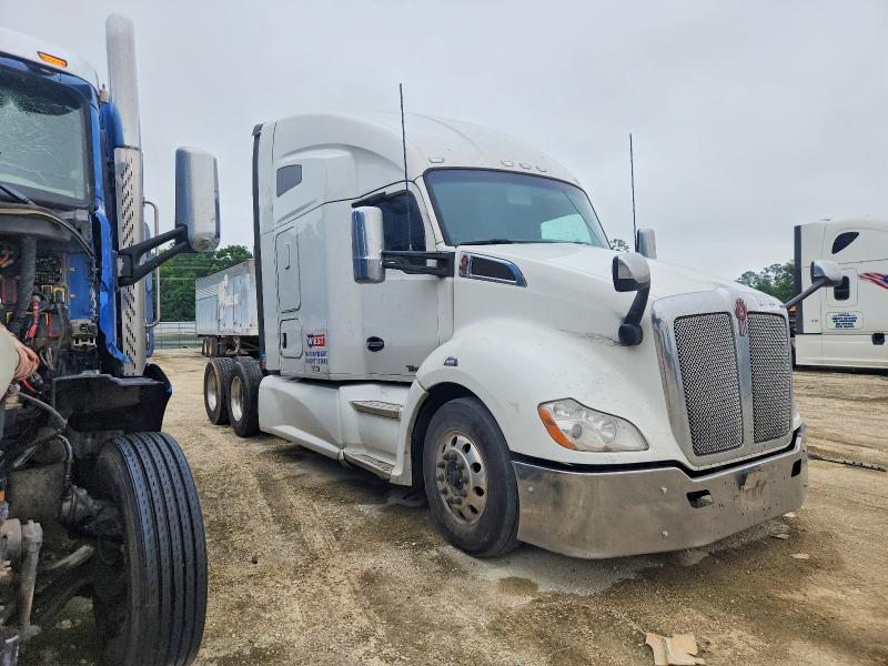 Продажа на аукционе авто 2020 Kenworth Construction, vin: 1XKYDP9X6LJ311144, номер лота: 52171356