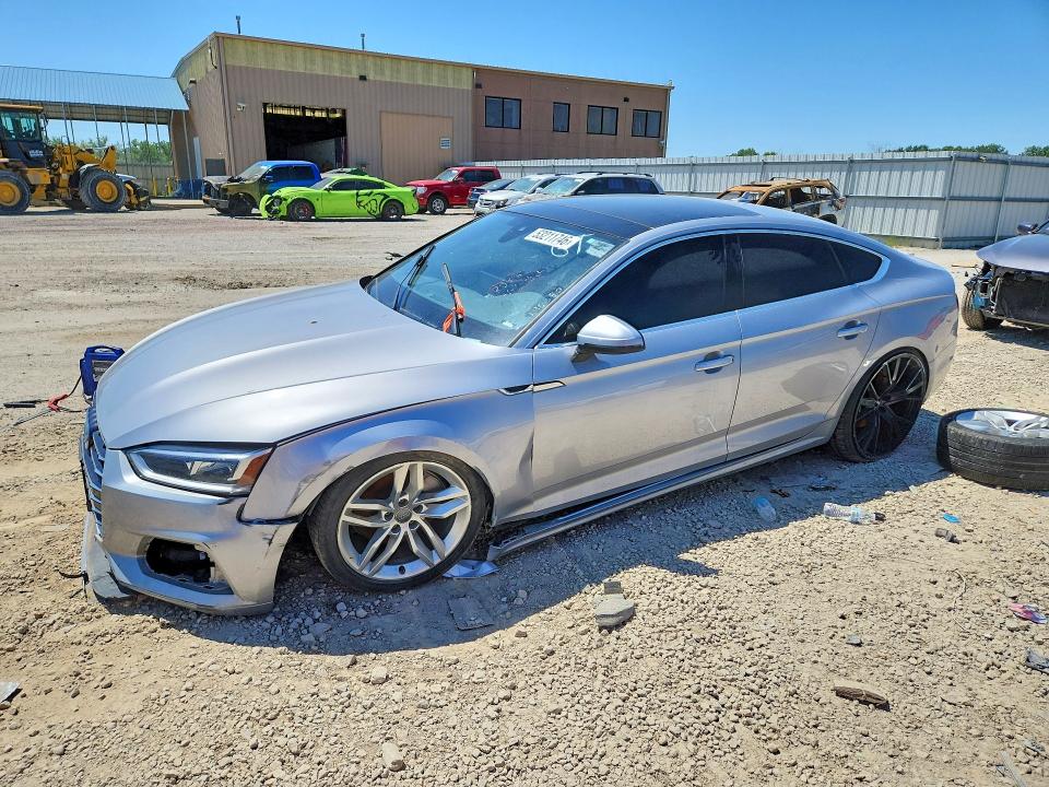 Продаж на аукціоні авто 2019 Audi A5, vin: WAUANCF56KA054472, номер лоту: 53211746