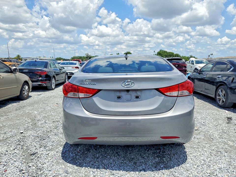 Продажа на аукционе авто 2012 Hyundai Elantra, vin: KMHDH4AE8CU318856, номер лота: 54391006