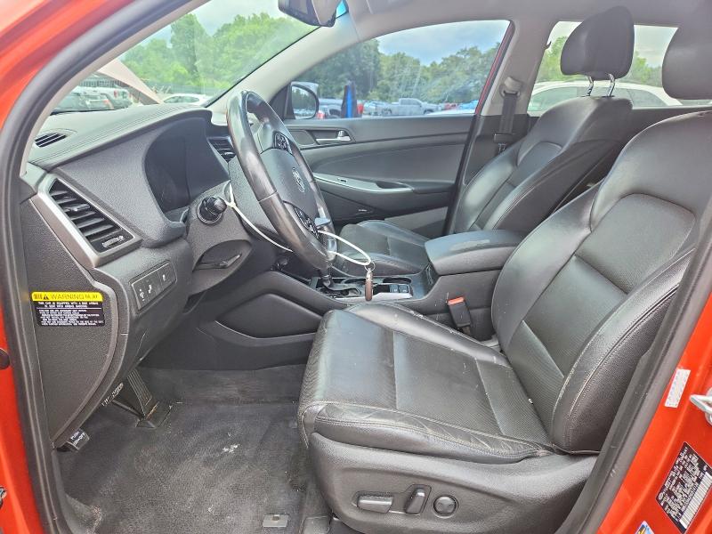54701106 :رقم المزاد ، KM8J33A42HU514138 vin ، 2017 Hyundai Tucson مزاد بيع