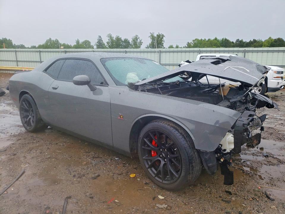 Продаж на аукціоні авто 2018 Dodge Challenger, vin: 2C3CDZFJ8JH271198, номер лоту: 53170916