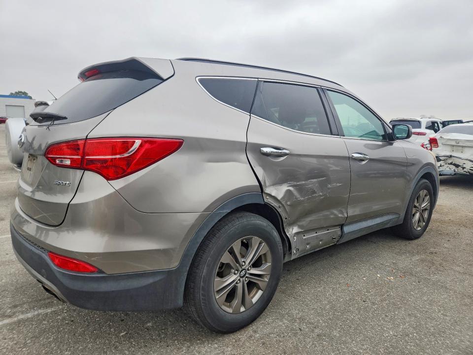 2015 Hyundai Santa Fe Sport მანქანა იყიდება აუქციონზე, vin: 5XYZU3LB3FG273396, აუქციონის ნომერი: 53769746