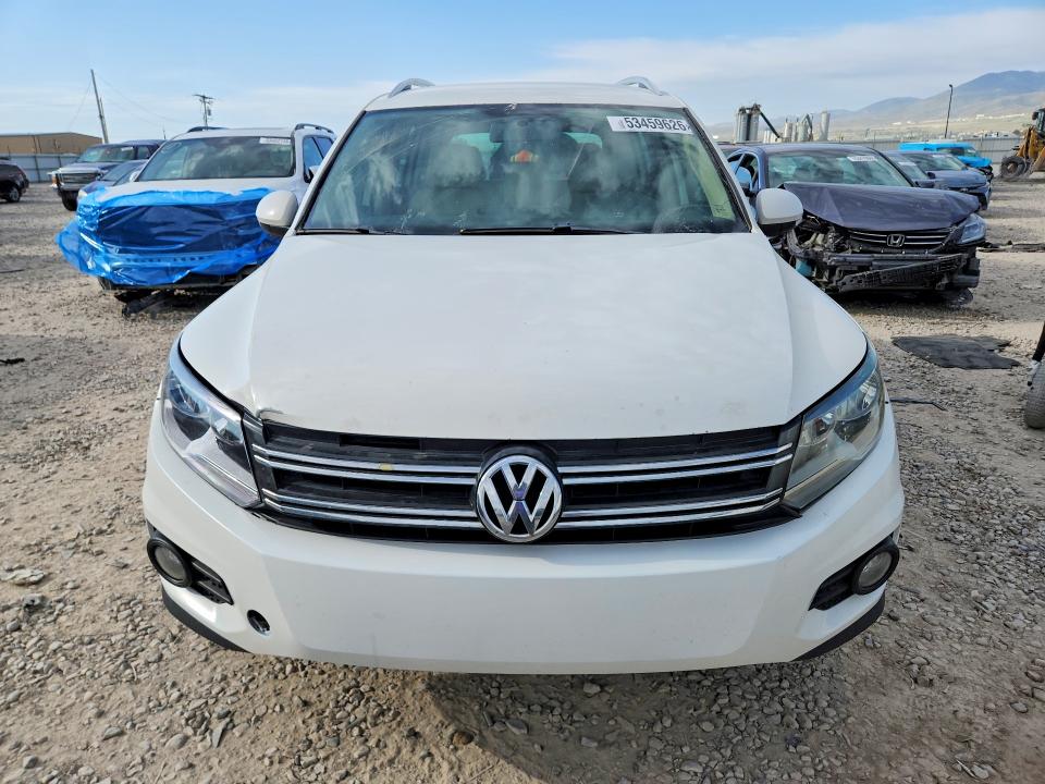 53459626 :رقم المزاد ، WVGAV3AXXDW560464 vin ، 2013 Volkswagen Tiguan مزاد بيع