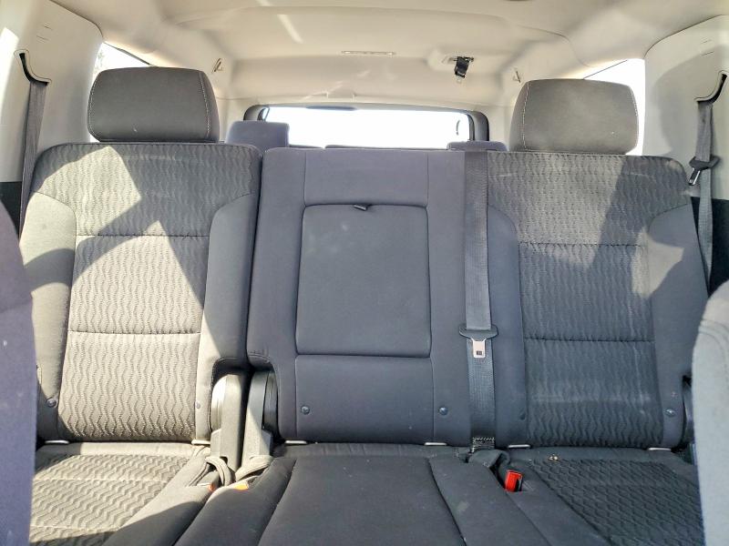 Продажа на аукционе авто 2018 Chevrolet Suburban, vin: 1GNSCGKC6JR348146, номер лота: 52247076