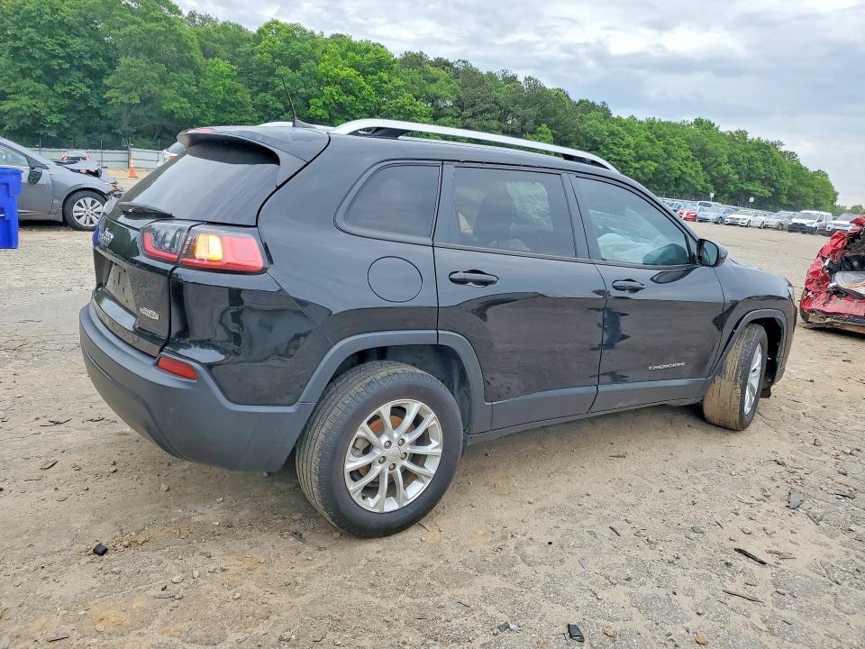 52989826 :رقم المزاد ، 1C4PJLCB2LD535578 vin ، 2020 Jeep Cherokee مزاد بيع
