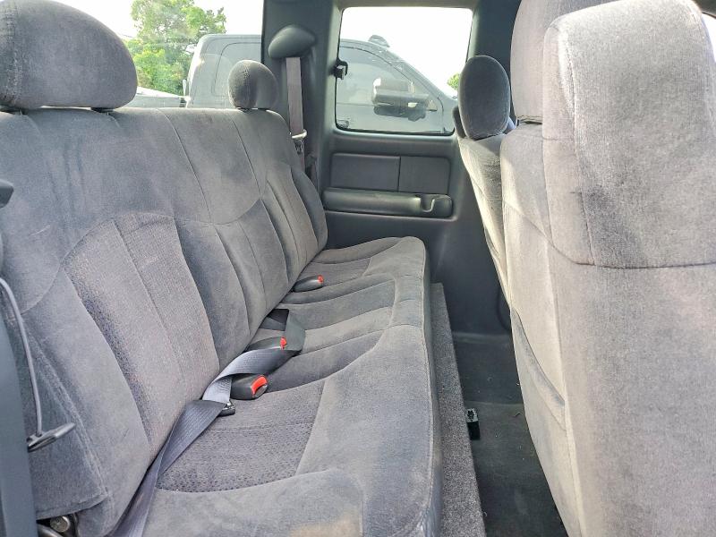 Продаж на аукціоні авто 2000 Chevrolet Silverado, vin: 2GCEC19T7Y1121026, номер лоту: 51279466