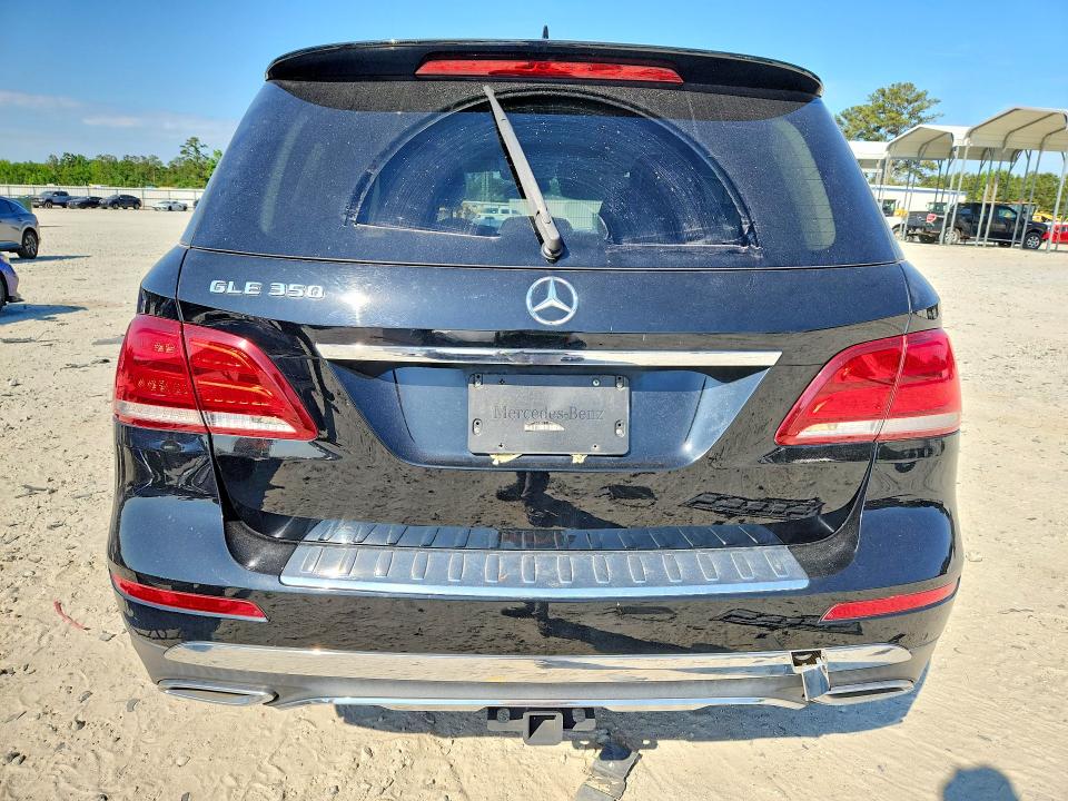 53456776 :رقم المزاد ، 4JGDA5JB5JB021133 vin ، 2018 Mercedes-benz Gle مزاد بيع